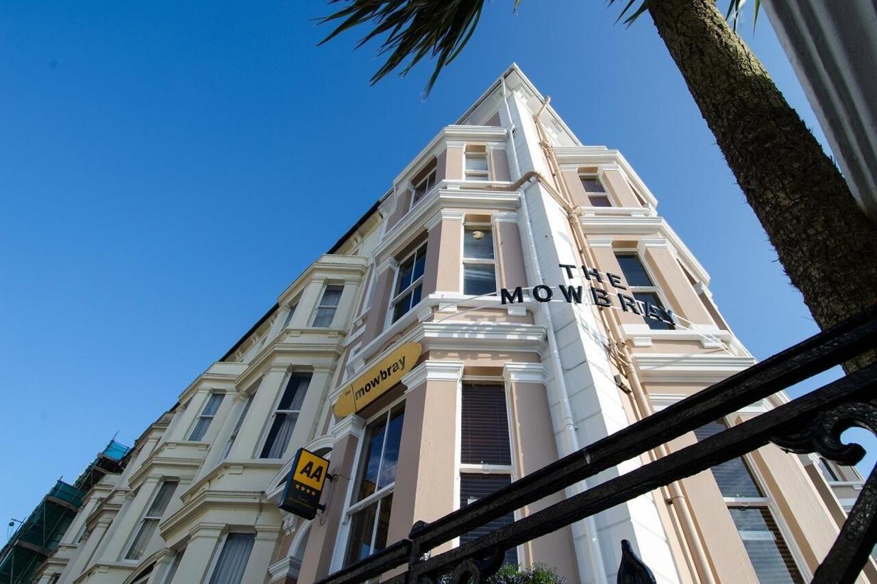 Bed and Breakfast The Mowbray Истбурн Экстерьер фото