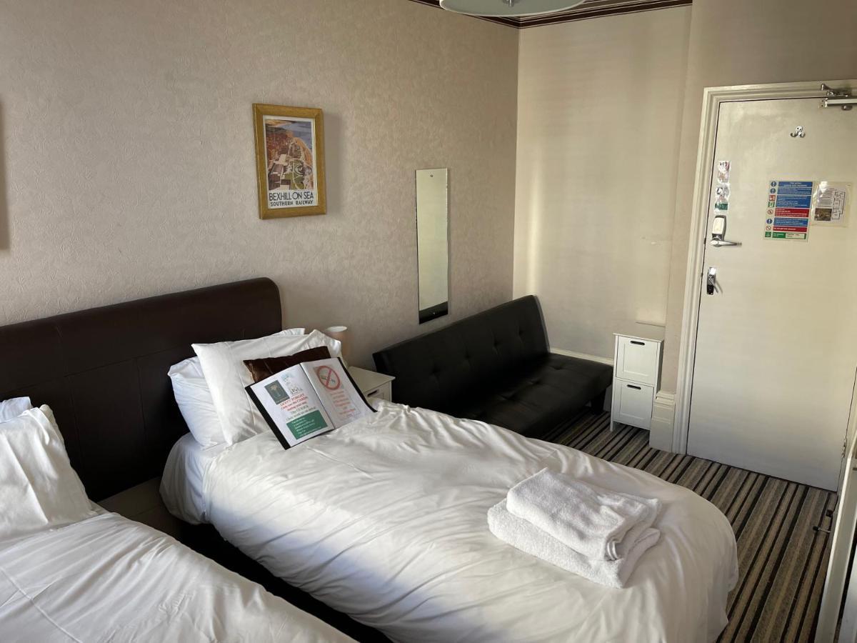 Bed and Breakfast The Mowbray Истбурн Экстерьер фото