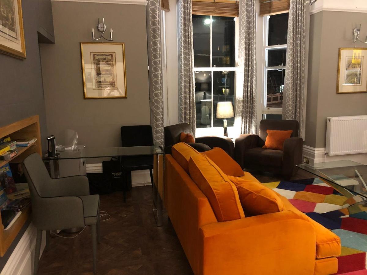 Bed and Breakfast The Mowbray Истбурн Экстерьер фото